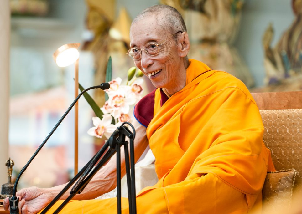 O Fundador Budismo Kadampa   1 KD1310 Cascais  55 Geshe La Portugal 964x684 