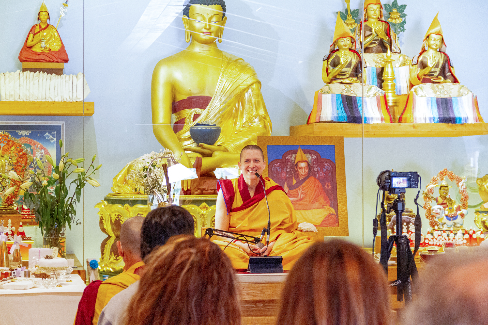ofrendas al Buda de Compasión - Budismo