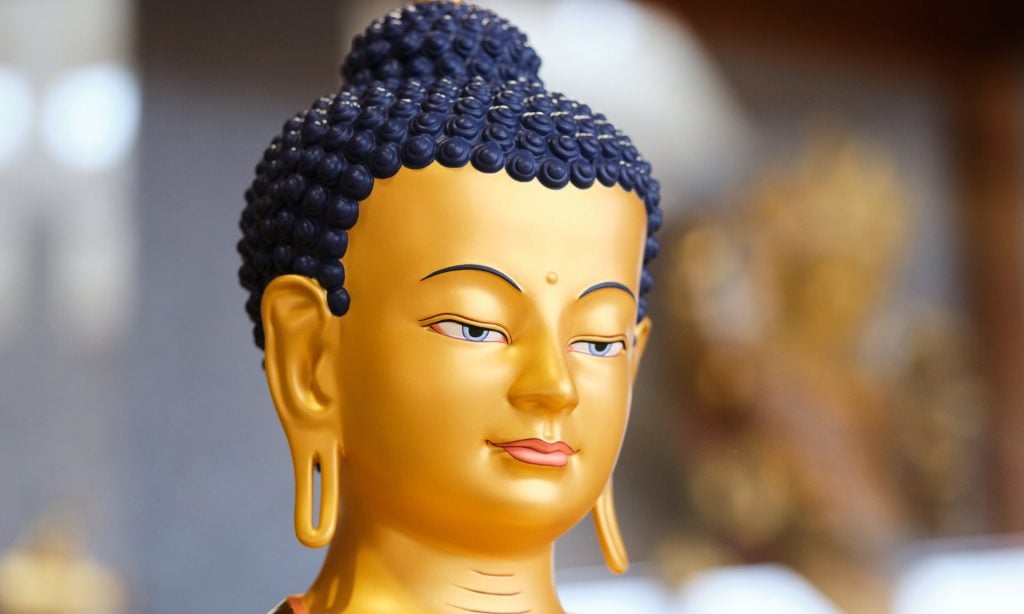 5star ulverston kadampa temple Buddha Shakyamuni statue ginaw
